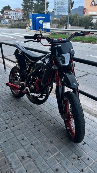 Rieju Mrt Pro 49cc Supermotard