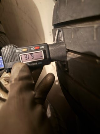 235/55 R18 100V Goodyear
