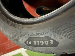 235/55 R18 100V Goodyear