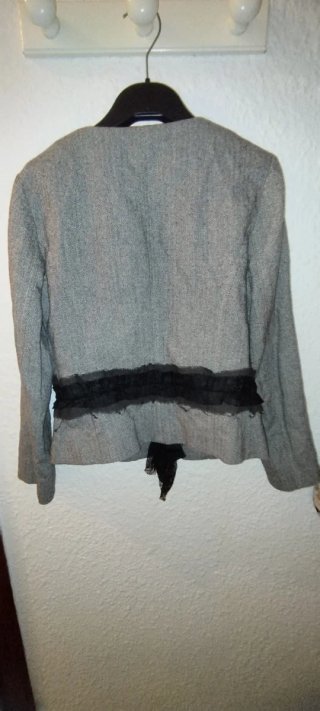 Chaqueta Elegante Gris y Negro Talla S