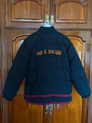 Chaqueta Plumas Nike Reversible Burdeos/Negro