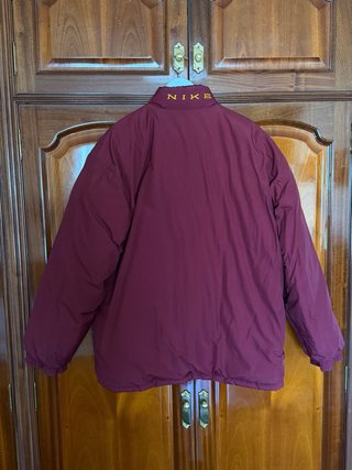Chaqueta Plumas Nike Reversible Burdeos/Negro
