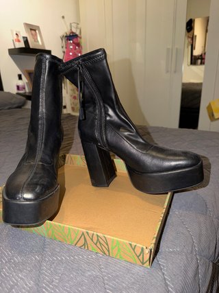 Botines negros plataforma