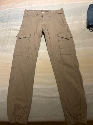 Pantalones cargo Jack & Jones beige . Talla 32