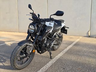 Honda CB125R