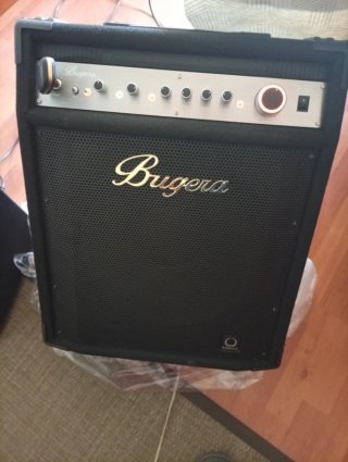 Bugera BX15a Amplificador de Bajo