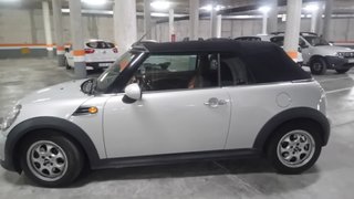 MINI Cabrio 2012