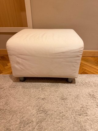 Pouf per spogliatoio