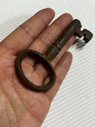 Llave Antigua de Hierro Forjado
