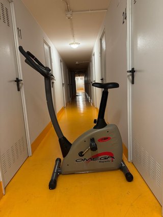 Bicicleta Estática BH Fitness Omega
