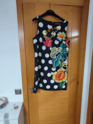 Vestido Desigual Negro Lunares Flores
