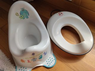 Orinal  infantil y  adaptador WC-inodoro
