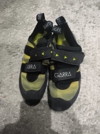 Zapatillas de escalada GARRA talla 37
