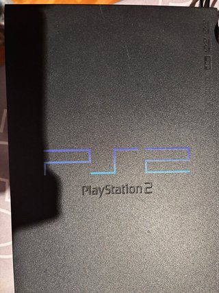 Console PlayStation 2 con 11 giochi e 2 controller