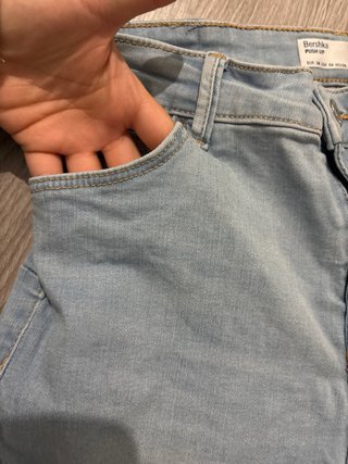 Vaqueros Bershka Azules Talla S