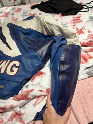 Chaqueta motera azul y blanca hombre