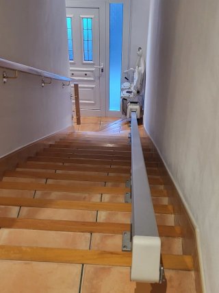 Salvaescaleras para Escalera Recta