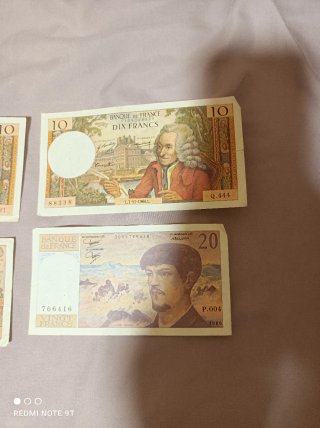 4 Billetes Franceses Antiguos 10 y 20 Francos