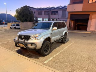 Toyota Land Cruiser 120 vx
