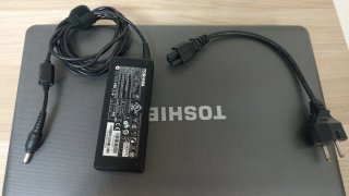 Portátil Toshiba Satellite C660 con Windows 10