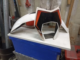 Plásticos KTM 690 Enduro R Naranja/Blanco