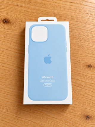 Funda iPhone 15 MagSafe Silicona Azul Cielo