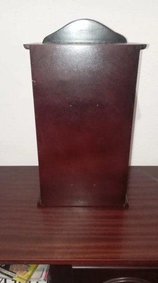 Vetrina antica in legno e vetro