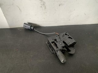 6f0823509015 cerradura capo seat arona (kj) 55959
