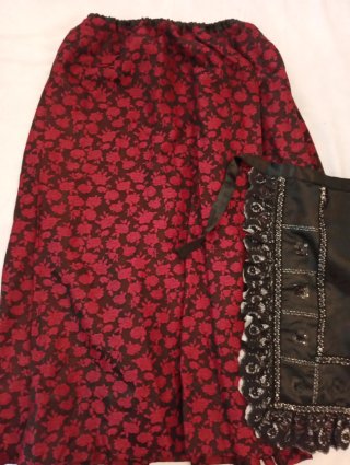 Traje Baturra Rojo y Negro
