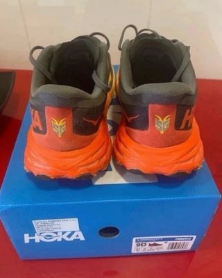 Scarpe Hoka