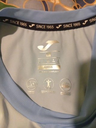 Camiseta deportiva Joma azul
