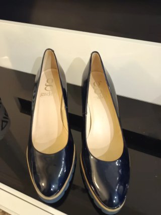 Zapatos de salón Gadea azul marino