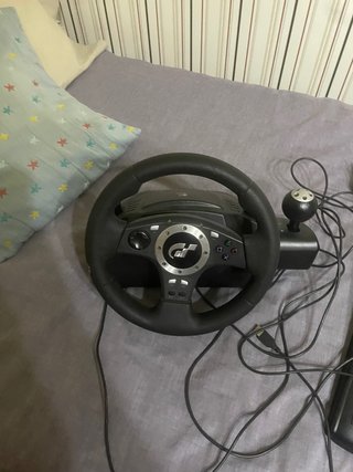 Volante Logitech Driving Force GT (PS4)