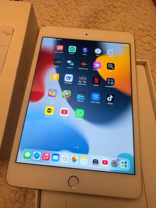 iPad mini 4 128GB oro