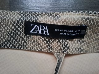 Falda pantalón Zara estampado serpiente XS