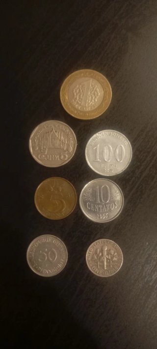 Colección de 7 Monedas Internacionales
