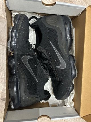Nike Air VaporMax Flyknit 2021 (2 usos)