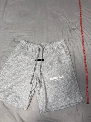 Essentials Pantalón Corto Gris
