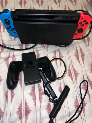 Nintendo Switch Azul y Rojo