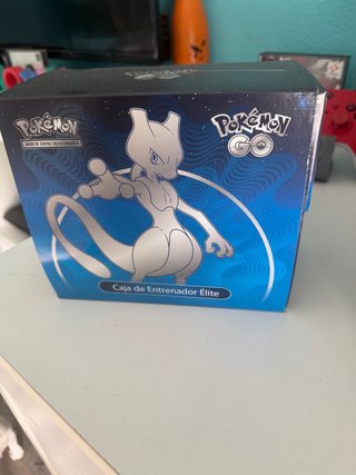 Caja de Entrenador Élite Pokémon GO