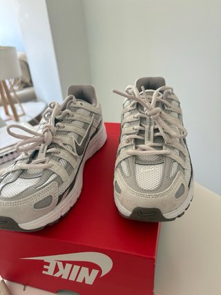 Zapatillas Nike P6000 Beige y Gris