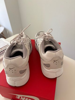 Zapatillas Nike P6000 Beige y Gris