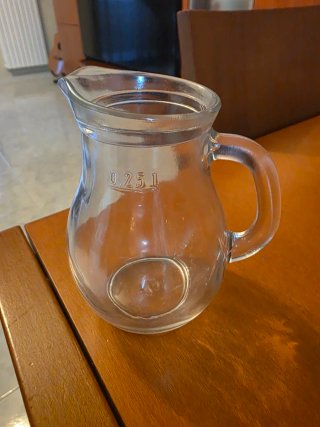 Brocca in vetro 0,25 L
