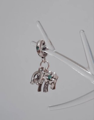 Charm Pandora 777