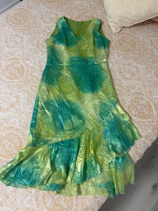 Vestido de Fiesta Asimétrico