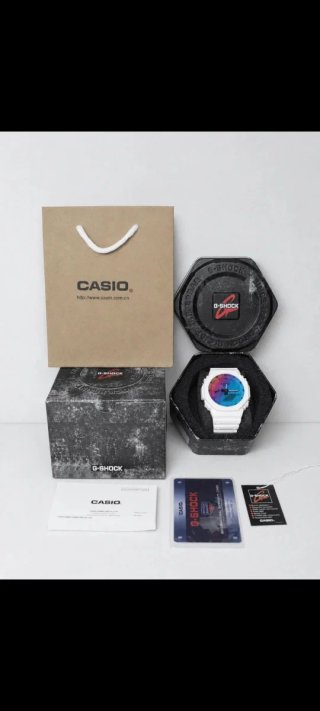 Reloj Casio G-Shock Multicolor Blanco