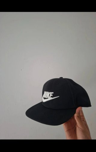 Gorra Nike Negra Plana