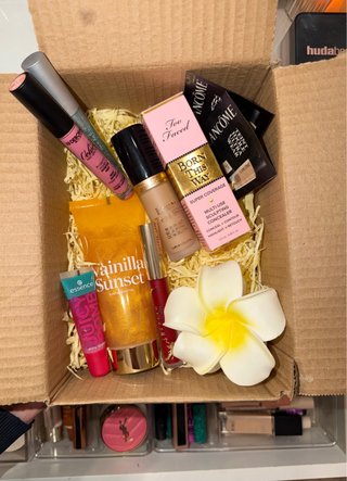 Lote Maquillaje Too Faced, Lancôme, Essence