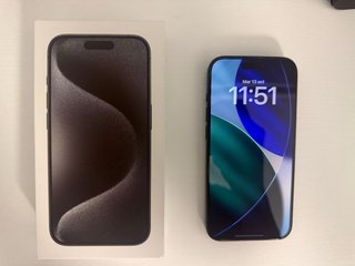 iPhone 15 Pro negro titanio