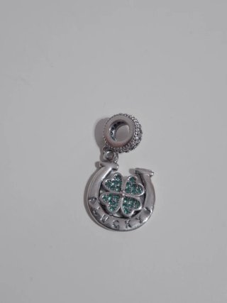 Charm Herradura y Trébol
